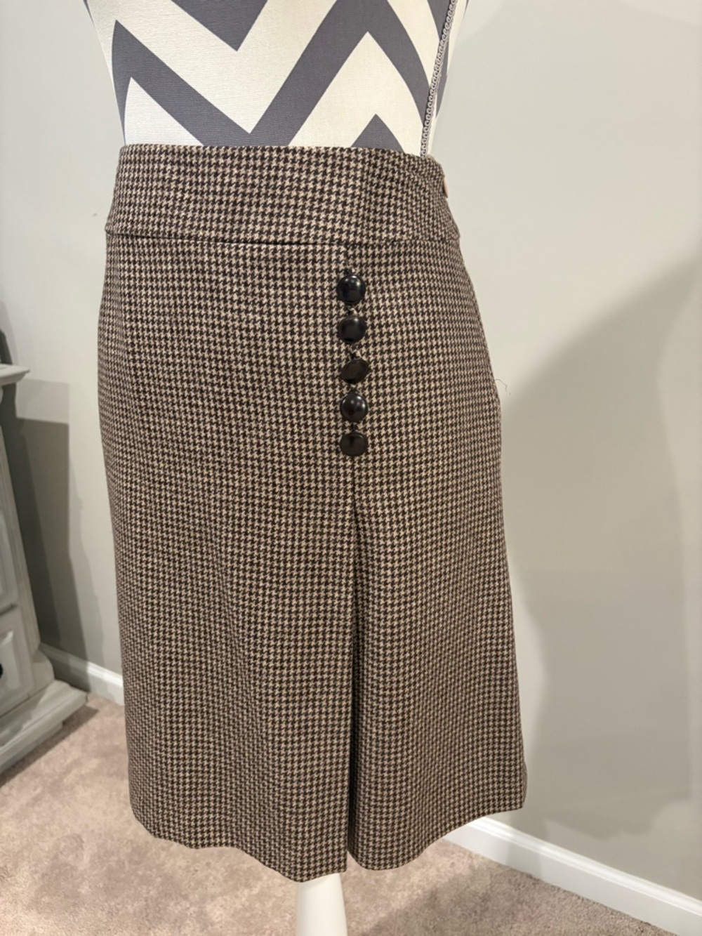 Talbots Vintage Academia Brown & Black Houndstooth Skirt with Side Button Detail - Picture 1 of 6